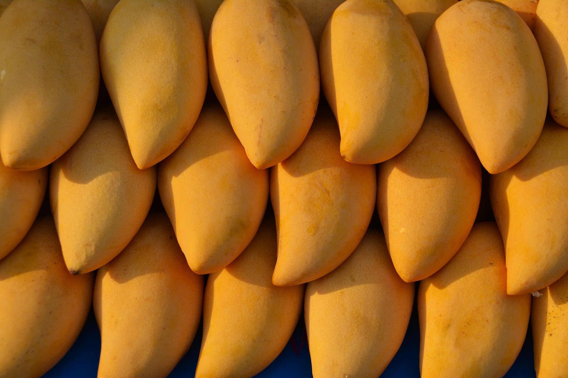 If You Eat Mangoes Every Day For 1 Month, This Happens To Your Body